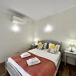 4 By Homing Апартаменты